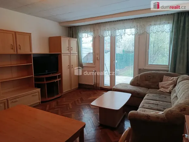 Pronájem bytu 2+kk, Praha - Kbely, Toužimská, 56 m2