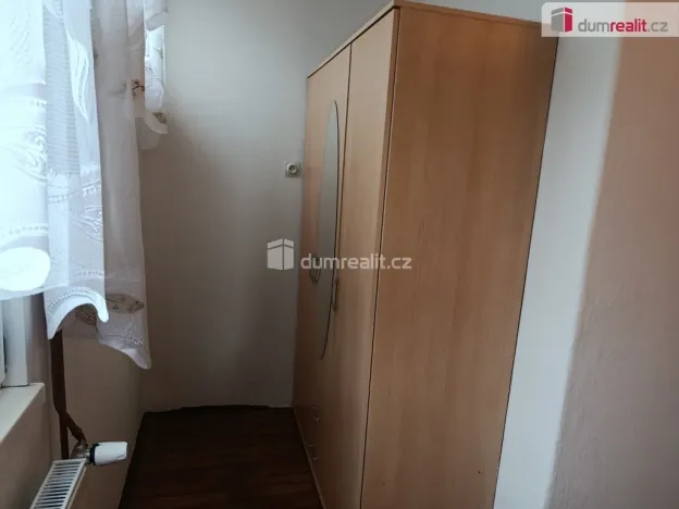 Pronájem bytu 2+kk, Praha - Kbely, Toužimská, 56 m2