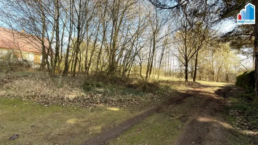 Prodej zahrady, Řenče, 942 m2