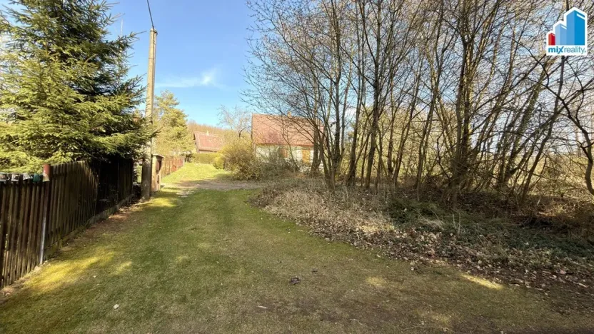 Prodej zahrady, Řenče, 942 m2