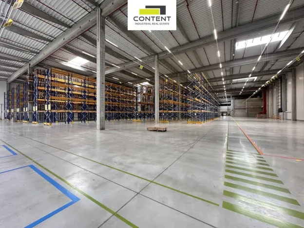 Pronájem skladu, Brno - Tuřany, Letiště Brno-Tuřany, 8000 m2