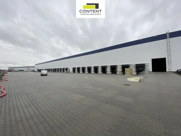 Pronájem skladu, Brno - Tuřany, Letiště Brno-Tuřany, 8000 m2