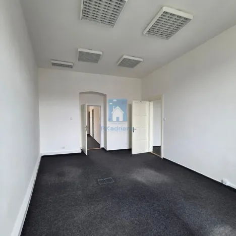 Pronájem kanceláře, Plzeň, Hálkova, 125 m2