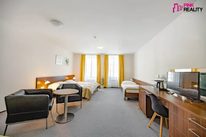 Prodej restaurace, Rychnov nad Kněžnou, Staré náměstí, 597 m2