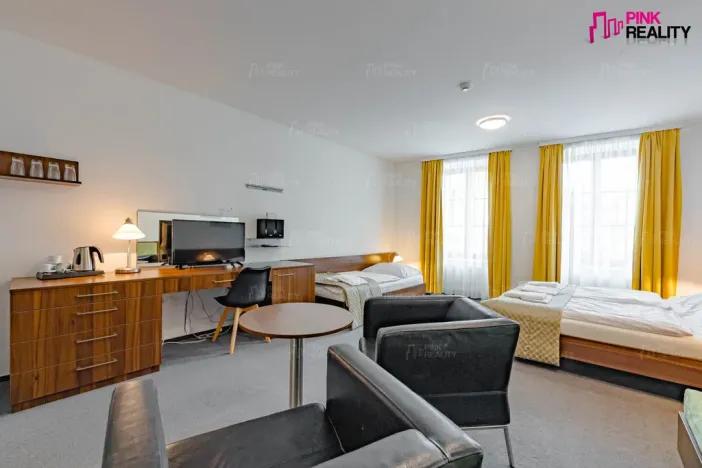 Prodej restaurace, Rychnov nad Kněžnou, Staré náměstí, 597 m2