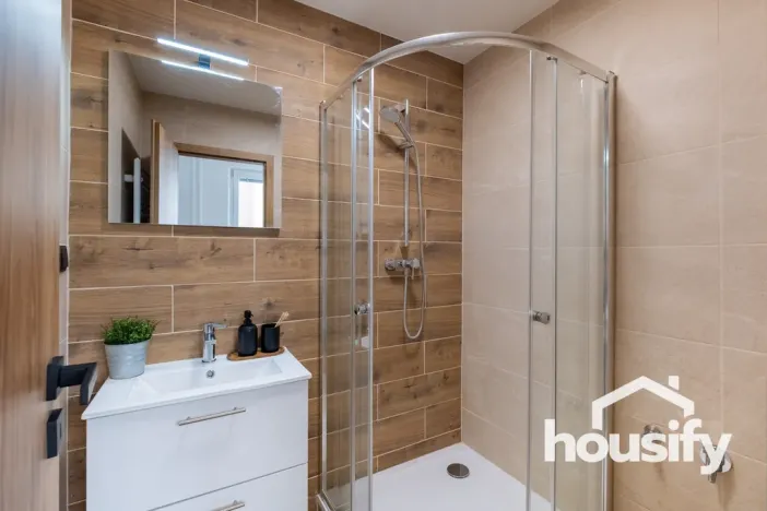 Prodej bytu 3+1, Znojmo, Dukelských bojovníků, 72 m2