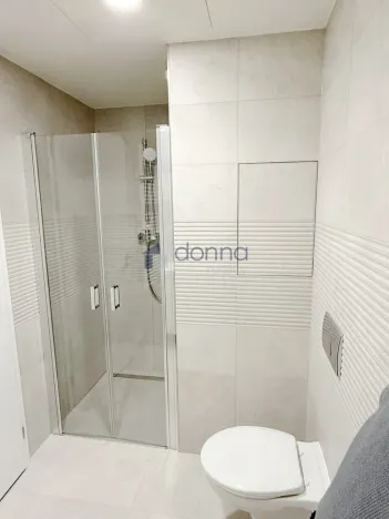 Pronájem bytu 1+kk, Praha, Poděbradská, 32 m2