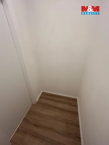 Pronájem bytu 2+1, Ústí nad Labem - Ústí nad Labem-centrum, SNP, 61 m2