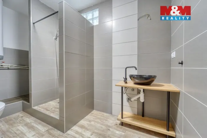 Pronájem bytu 4+1, Lesná, 65 m2