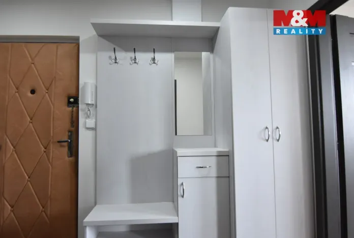 Pronájem bytu 2+kk, Bělá pod Bezdězem, Tyršova, 56 m2