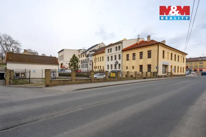 Prodej činžovního domu, Vítkov, náměstí Jana Zajíce, 580 m2