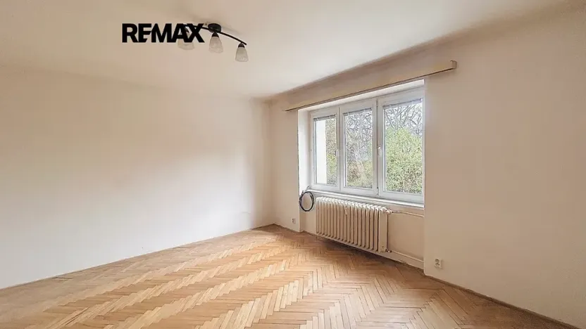 Prodej bytu 2+1, Praha - Košíře, Houdova, 55 m2