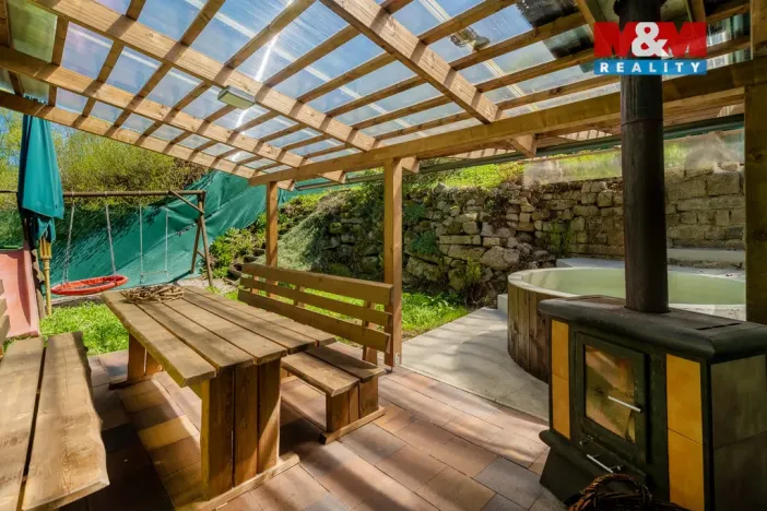 Prodej rodinného domu, Smržovka, Hlavní, 158 m2