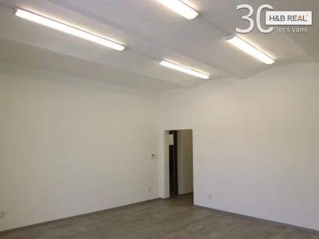 Pronájem obchodního prostoru, Hranice, 40 m2