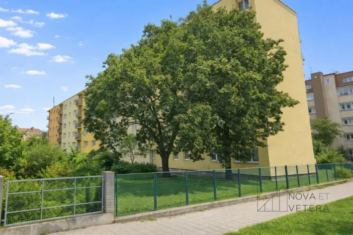 Prodej bytu 2+kk, Praha - Holešovice, U městských domů, 50 m2