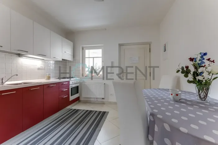 Pronájem bytu 1+1, Praha - Smíchov, Plzeňská, 45 m2