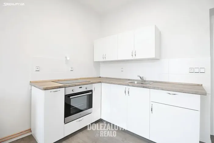 Pronájem bytu 2+kk, Jihlava, Jiřího z Poděbrad, 50 m2