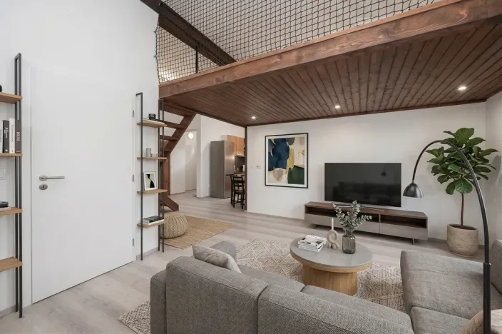 Prodej bytu 2+kk, Brno - Jehnice, náměstí 3. května, 80 m2