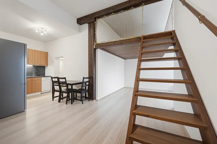 Prodej bytu 2+kk, Brno - Jehnice, náměstí 3. května, 80 m2