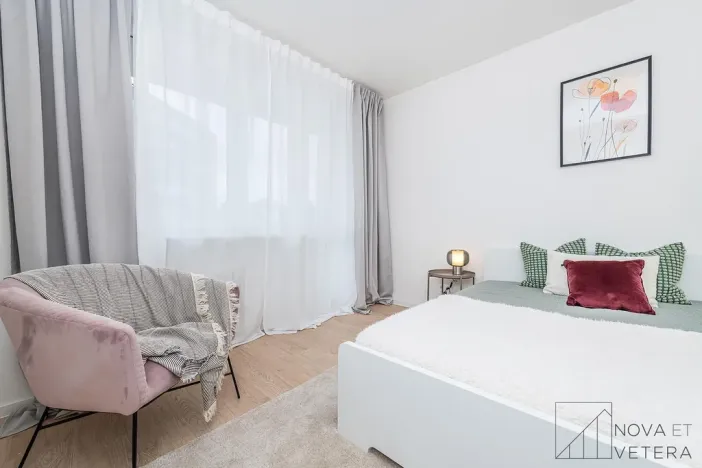 Prodej bytu 4+kk, Praha - Žižkov, Pod lipami, 74 m2