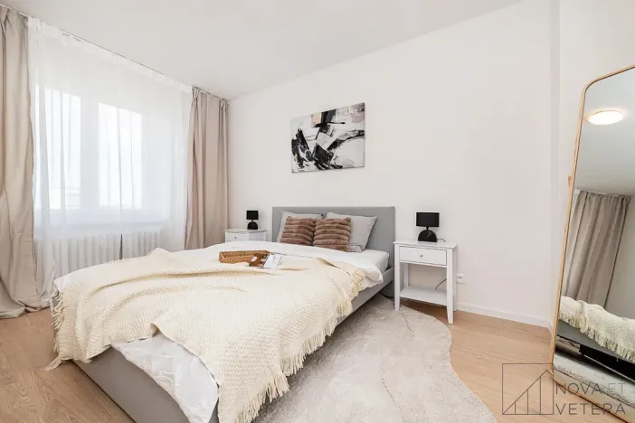 Prodej bytu 4+kk, Praha - Žižkov, Pod lipami, 74 m2