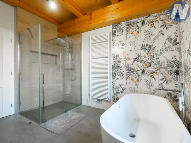 Prodej rodinného domu, Kratušín, 440 m2