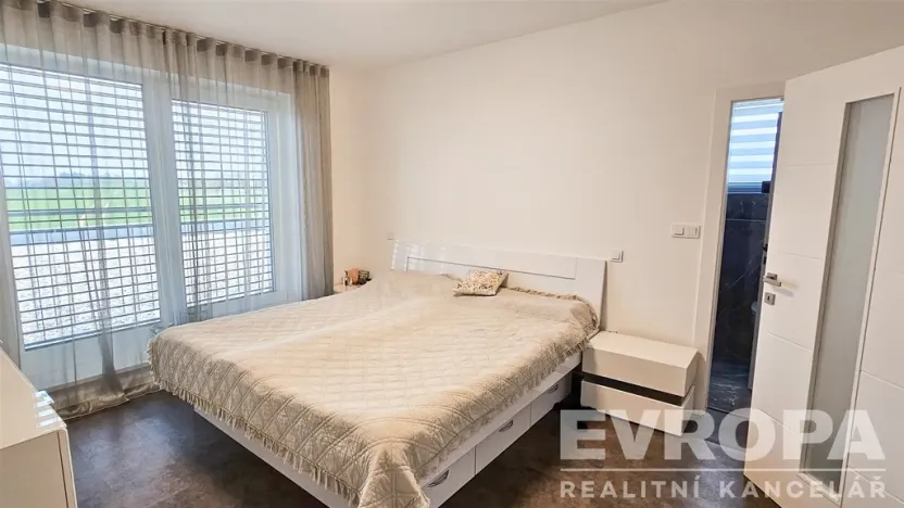 Prodej rodinného domu, Červené Pečky, 229 m2