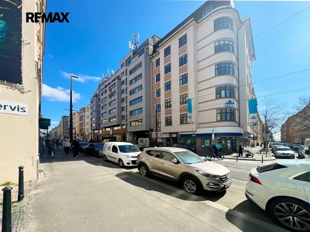 Pronájem obchodního prostoru, Praha - Vinohrady, Vinohradská, 31 m2