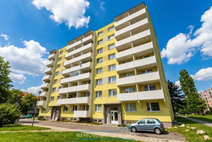 Prodej bytu 2+1, Znojmo, Pražská, 63 m2