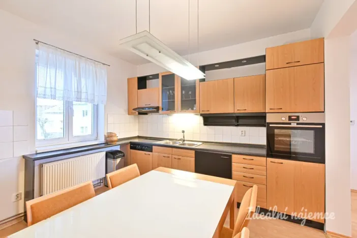 Pronájem bytu 3+kk, Brno, Soběšická, 80 m2