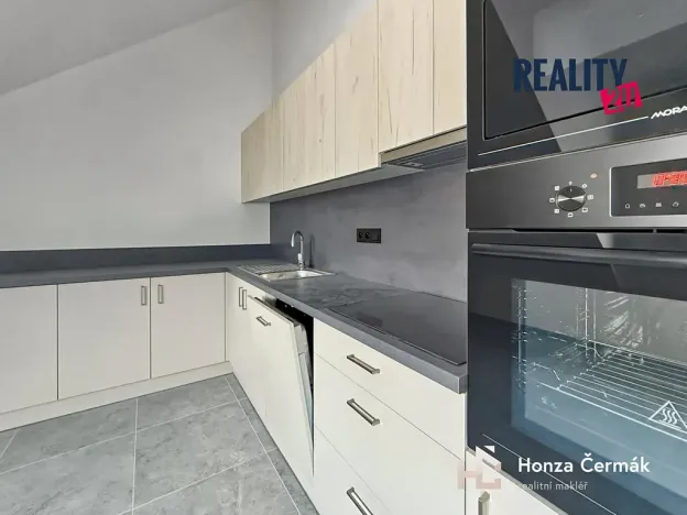 Pronájem bytu 2+kk, Brno, Pramenná, 70 m2