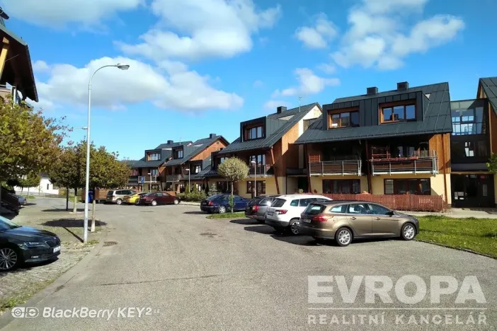 Pronájem bytu 3+kk, Vrchlabí, Na Výšině, 71 m2