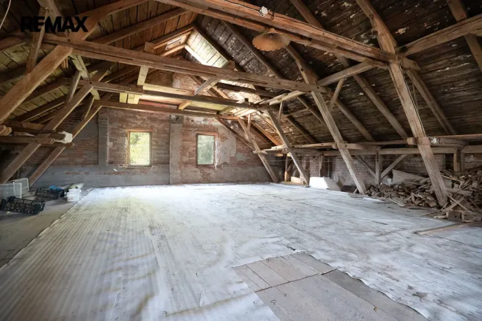 Prodej rodinného domu, Kundratice, 770 m2