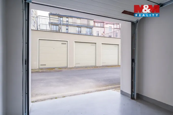 Prodej garáže, Karlovy Vary, 17 m2