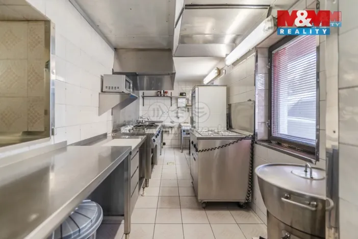 Prodej restaurace, Tisá, 210 m2