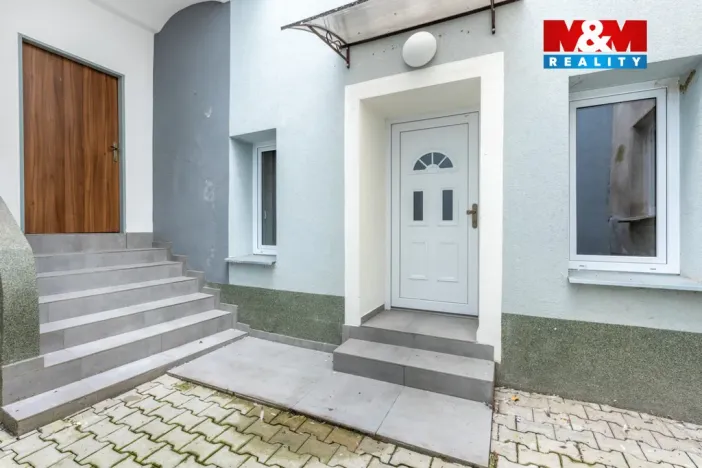 Pronájem bytu 2+kk, Louny, Pražská, 55 m2