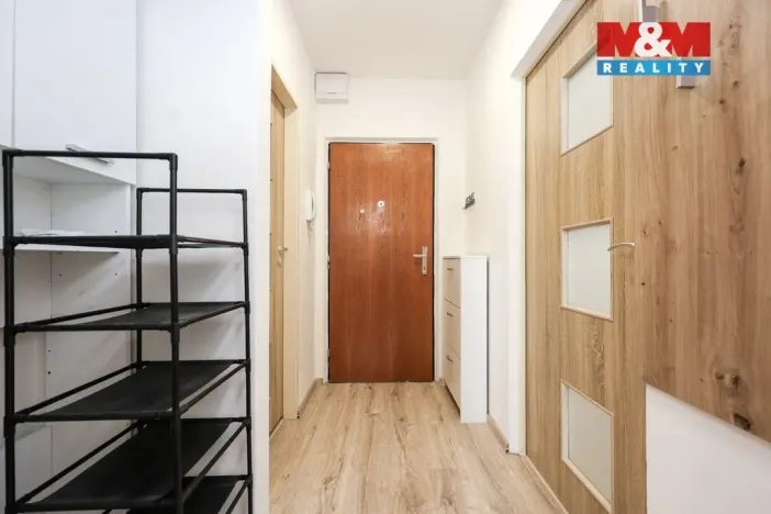 Pronájem bytu 1+1, Olomouc - Neředín, Politických vězňů, 38 m2