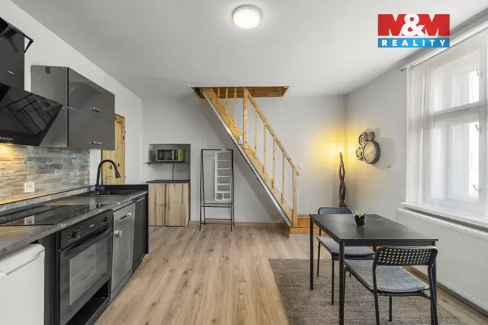 Prodej rodinného domu, Roudnice nad Labem, Štěpárna, 172 m2