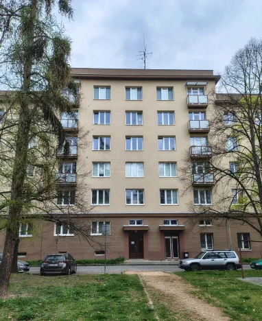 Pronájem bytu 2+1, Plzeň, Koterovská, 56 m2