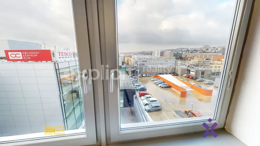 Pronájem bytu 1+kk, Zlín, Kvítková, 29 m2