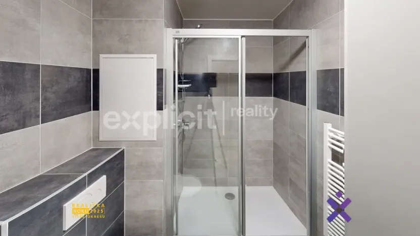 Pronájem bytu 1+kk, Zlín, Kvítková, 29 m2