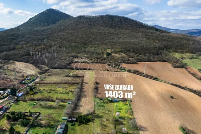 Prodej zahrady, Lhotka nad Labem, 1403 m2