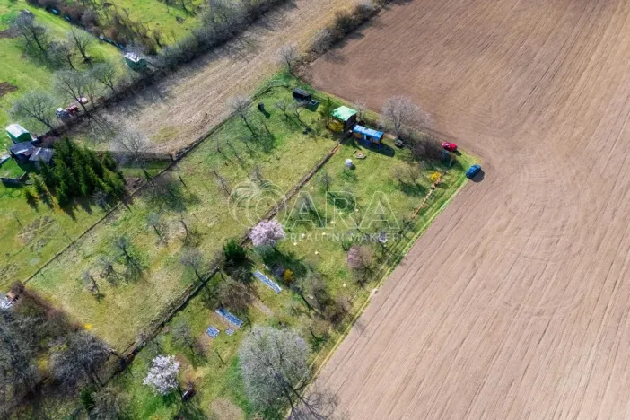 Prodej zahrady, Lhotka nad Labem, 1403 m2