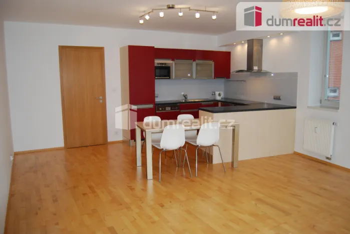 Pronájem bytu 2+kk, Praha - Prosek, Nad Krocínkou, 63 m2