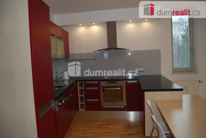 Pronájem bytu 2+kk, Praha - Prosek, Nad Krocínkou, 63 m2