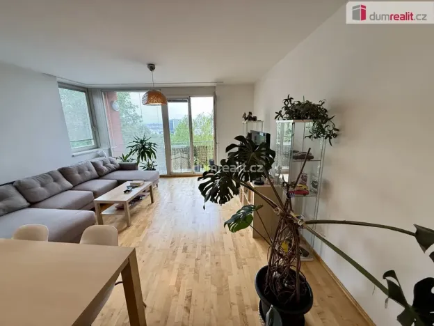 Pronájem bytu 2+kk, Praha - Prosek, Nad Krocínkou, 63 m2