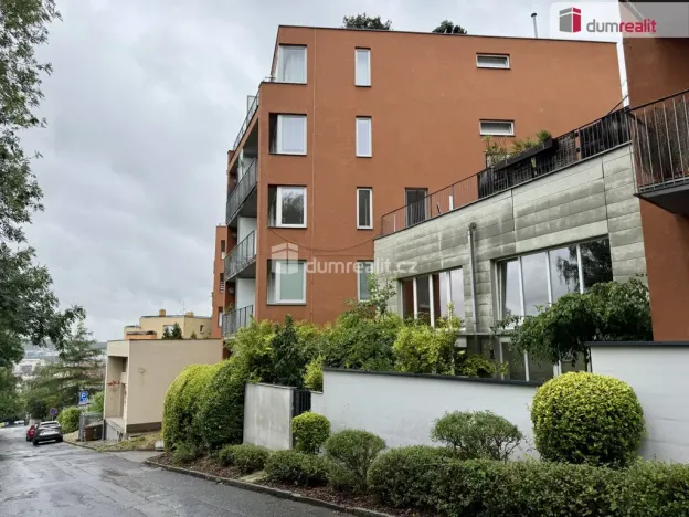 Pronájem bytu 2+kk, Praha - Prosek, Nad Krocínkou, 63 m2