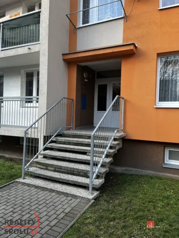 Pronájem bytu 2+kk, Louny, Zahradní, 40 m2