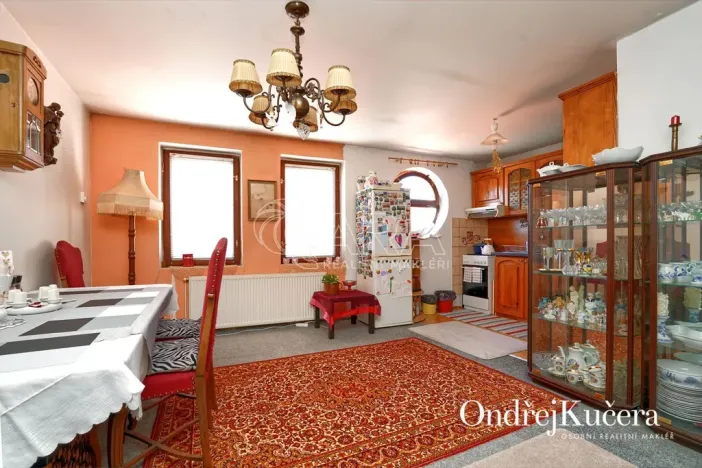 Prodej činžovního domu, Kladno, Osvoboz. pol. vězňů, 1000 m2