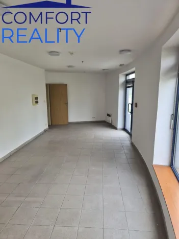 Pronájem obchodního prostoru, Ostrava - Svinov, Fibichova, 43 m2